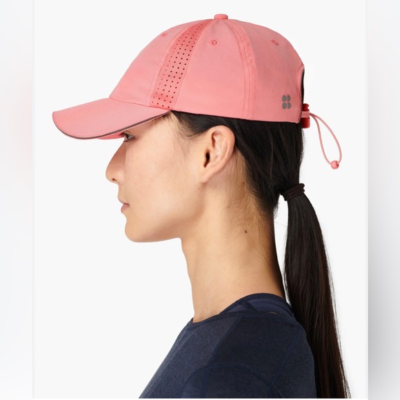 New!!! Sweaty Betty London Run Cap - Picture 2 of 7
